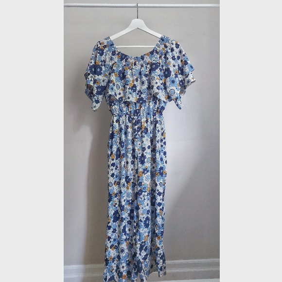 📌BOGO Blue and Yellow Floral Jumpsuit - Picture 1 of 2